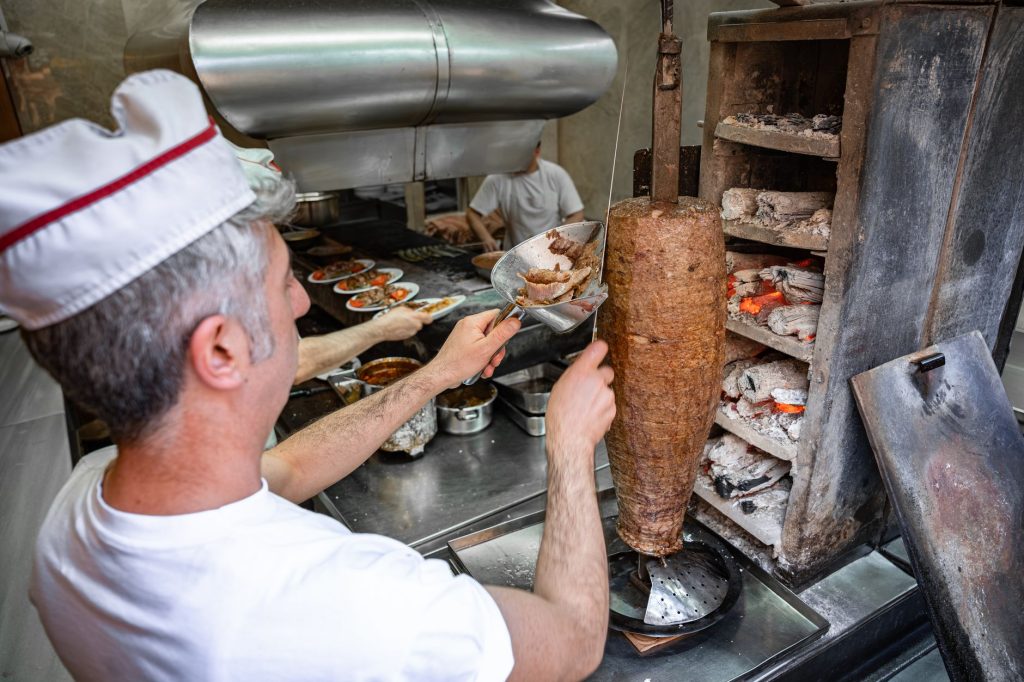 Antalya 2 günlük gezi planı: Gör, Tat, Dinlen
