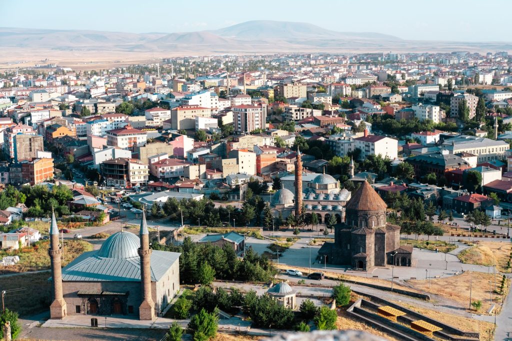 Kars'ın Ücretsiz Keşif Rotaları: Ailece Gezilecek Yerler